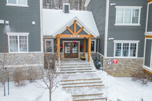 Mieszkanie na sprzedaż 99m2 235 Rue du Cercle-des-Cantons, Bromont, QC J2L0R4, CA - zdjęcie 3