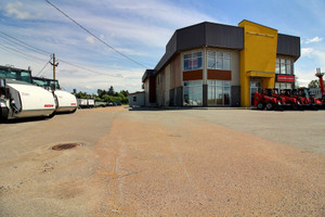 Komercyjne do wynajęcia 4270m2 1471 Boul. St-Paul, Chicoutimi, QC G7J3Y3, CA - zdjęcie 2