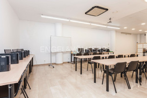 Komercyjne do wynajęcia 320m2 Katalonia Barcelona - zdjęcie 2