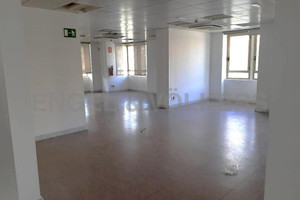 Komercyjne na sprzedaż 600m2 Katalonia Barcelona - zdjęcie 1