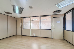 Komercyjne do wynajęcia 151m2 Katalonia Barcelona - zdjęcie 2