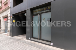 Komercyjne na sprzedaż 68m2 Katalonia Barcelona - zdjęcie 2