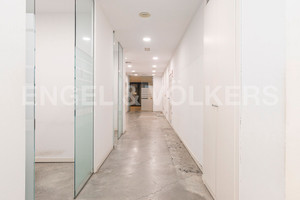 Komercyjne do wynajęcia 480m2 Katalonia Barcelona - zdjęcie 2