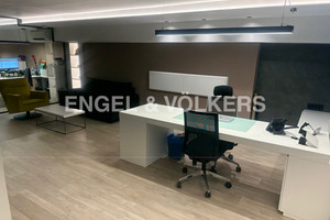 Komercyjne do wynajęcia 402m2 Katalonia Barcelona - zdjęcie 3