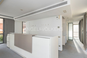 Komercyjne do wynajęcia 548m2 Katalonia Barcelona - zdjęcie 1