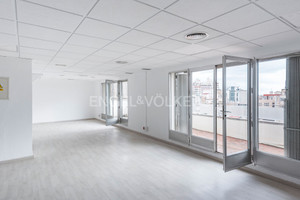 Komercyjne do wynajęcia 225m2 Katalonia Barcelona - zdjęcie 3