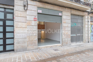 Komercyjne na sprzedaż 72m2 Katalonia Barcelona - zdjęcie 1