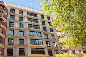 Komercyjne do wynajęcia 232m2 Katalonia Barcelona - zdjęcie 1