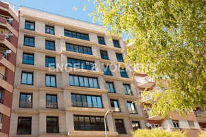 Komercyjne do wynajęcia 453m2 Katalonia Barcelona - zdjęcie 1