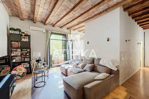 Mieszkanie na sprzedaż 75m2 Katalonia Barcelona Ciutat Vella - Sant Pere, Santa Caterina i la Ribera - zdjęcie 1