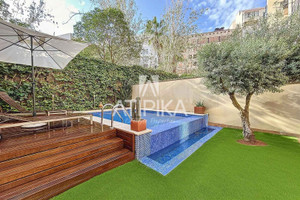 Mieszkanie na sprzedaż 186m2 Katalonia Barcelona Eixample - El Fort Pienc - zdjęcie 1