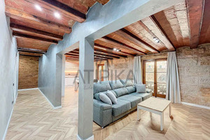 Mieszkanie na sprzedaż 130m2 Katalonia Barcelona Ciutat Vella - El Gòtic - zdjęcie 1