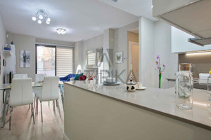 Mieszkanie na sprzedaż 95m2 Katalonia Barcelona Sant Andreu - Sant Andreu - zdjęcie 1