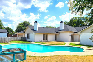 Dom na sprzedaż 321m2 121 Lost Oaks Drive, McLennan, TX - zdjęcie 3