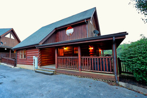 Dom na sprzedaż 153m2 1946 Cougar Crossing Bear Country Retreat, Sevier, TN - zdjęcie 1