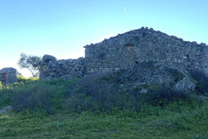 Działka na sprzedaż Castelo Branco Penamacor - zdjęcie 2