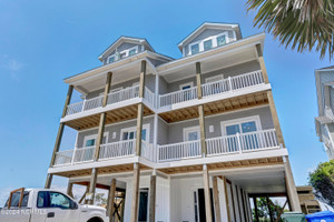 Dom na sprzedaż 203m2 130 Sea Oaks Court, Onslow, NC - zdjęcie 1