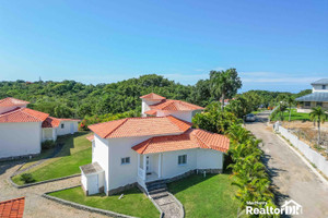 Dom na sprzedaż 150m2 QG46+22M, Sosúa 57000, Dominican Republic - zdjęcie 1