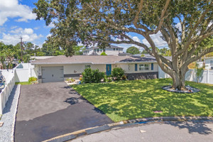 Dom na sprzedaż 179m2 7960 2nd Street N, Pinellas County, FL - zdjęcie 1