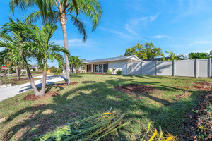 Dom na sprzedaż 189m2 910 Oakwood Drive, Pinellas County, FL - zdjęcie 2