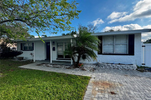 Dom na sprzedaż 121m2 4561 Shore Acres Boulevard NE, Pinellas County, FL - zdjęcie 2