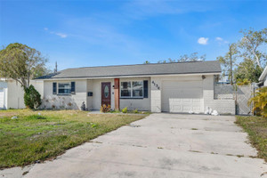 Dom na sprzedaż 111m2 4134 Des Moines Street Ne, Pinellas, FL - zdjęcie 2