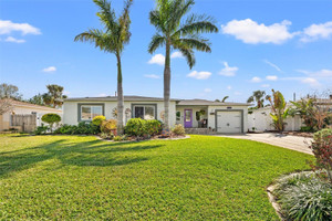 Dom na sprzedaż 177m2 3632 27th Ave N, Pinellas, FL - zdjęcie 1