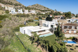 Dom na sprzedaż 374m2 Andaluzja Malaga Benalmadena - zdjęcie 3