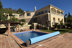 Dom na sprzedaż 352m2 Andaluzja Malaga Benalmadena - zdjęcie 2