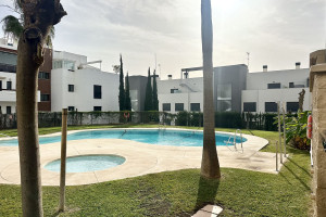 Mieszkanie na sprzedaż 71m2 Andaluzja Malaga La Cala de Mijas - zdjęcie 1