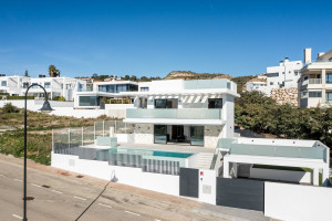 Dom na sprzedaż 325m2 Andaluzja Malaga La Cala de Mijas - zdjęcie 1