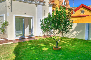 Dom na sprzedaż 301m2 Andaluzja Malaga Benalmadena - zdjęcie 1