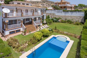 Dom na sprzedaż 795m2 Andaluzja Malaga Benalmadena - zdjęcie 2