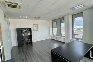 Komercyjne na sprzedaż 240m2 - zdjęcie 3