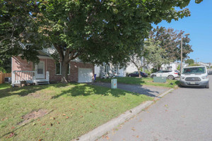 Dom na sprzedaż 132m2 332 Rue Ernest-Gaboury, Gatineau, QC J8V2R9, CA - zdjęcie 3