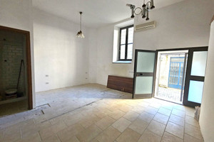 Mieszkanie na sprzedaż 30m2 Via Cavour - zdjęcie 1