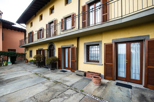 Dom do wynajęcia 500m2 Lombardia Bergamo Via Castagneta - zdjęcie 3