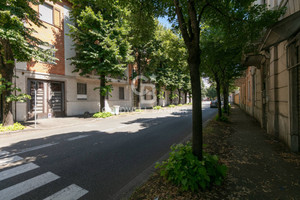 Mieszkanie na sprzedaż 190m2 Viale Cadorna, - zdjęcie 2