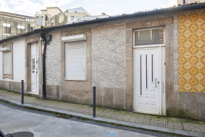 Dom na sprzedaż 49m2 Porto Porto - zdjęcie 2