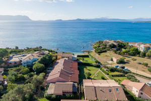 Dom na sprzedaż 81m2 Golfo Aranci Baia Caddinas Costa Smeralda - zdjęcie 2