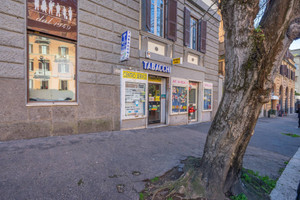 Komercyjne na sprzedaż 24m2 Viale Bruno Buozzi - zdjęcie 2