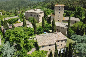 Komercyjne na sprzedaż 6139m2 Borgo Medievale Casole dElsa - zdjęcie 1