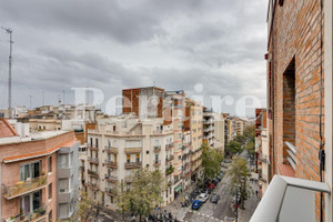 Mieszkanie na sprzedaż 72m2 Katalonia Barcelona - zdjęcie 3