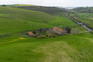 Dom na sprzedaż 200m2 Strada Montebello Infernetto - zdjęcie 3