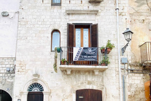 Dom na sprzedaż 298m2 Apulia (Puglia) Bari Via Ruggiero Il Normanno,48 -  - zdjęcie 1