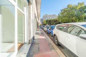 Komercyjne do wynajęcia 100m2 Apulia (Puglia) Bari Piazza Umberto I, - zdjęcie 3