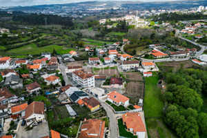 Działka na sprzedaż Porto Paos de Ferreira - zdjęcie 2