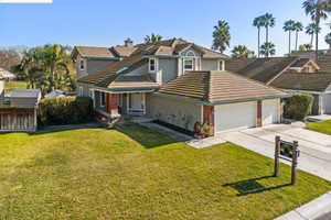 Dom na sprzedaż 241m2 2215 Colonial Ct, Contra Costa County, CA - zdjęcie 1