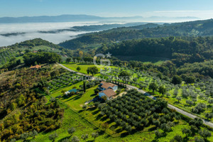 Dom na sprzedaż 300m2 Via Madonna della Valle, - zdjęcie 1