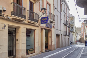 Dom na sprzedaż 264m2 Carrer de la Muralla, 22, 43700 El Vendrell, Tarragona, Spain - zdjęcie 2